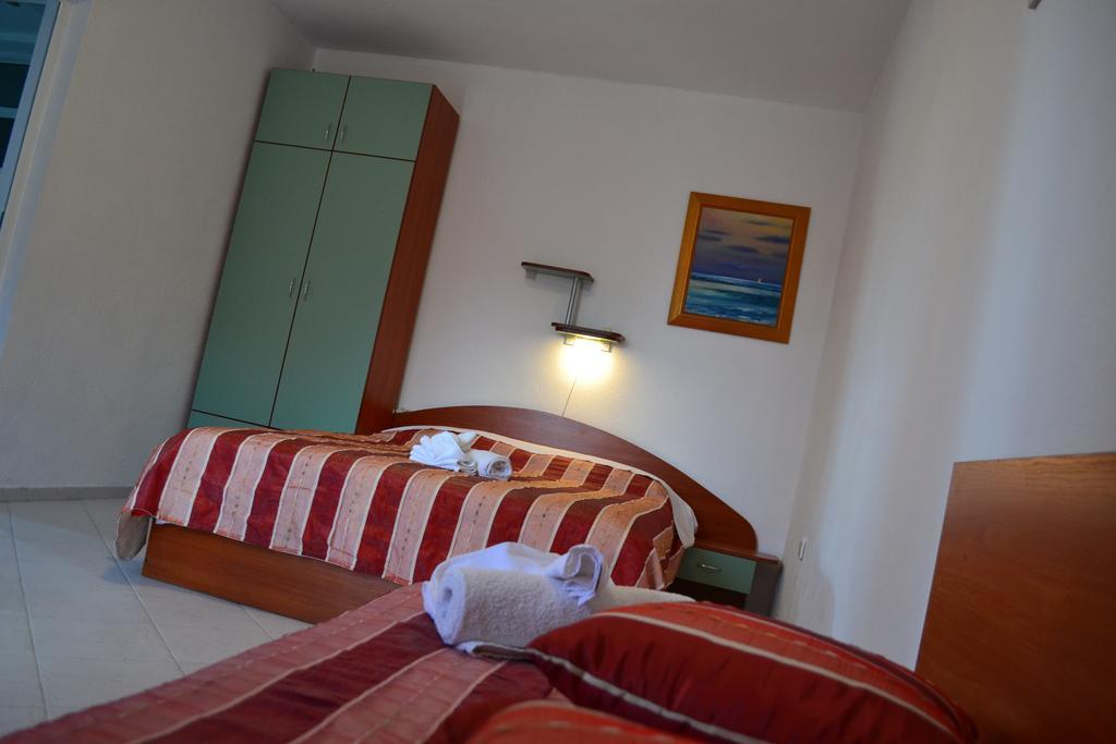 Family Hotel Magnolia Balchik Quarto foto