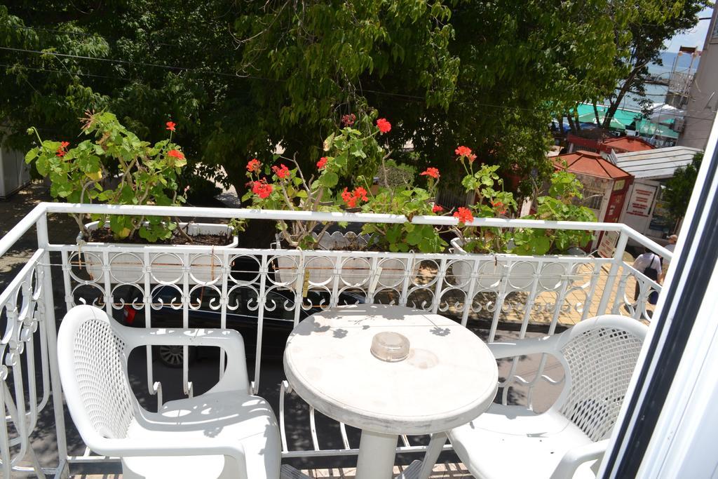 Family Hotel Magnolia Balchik Quarto foto