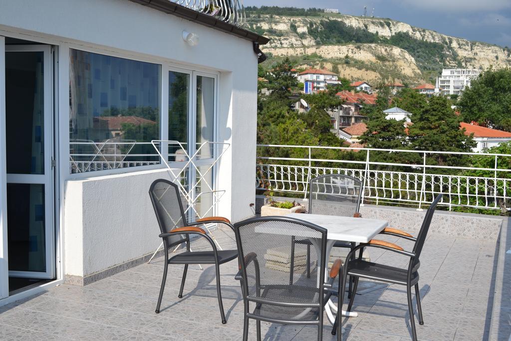 Family Hotel Magnolia Balchik Quarto foto