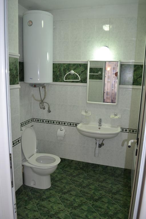 Family Hotel Magnolia Balchik Quarto foto